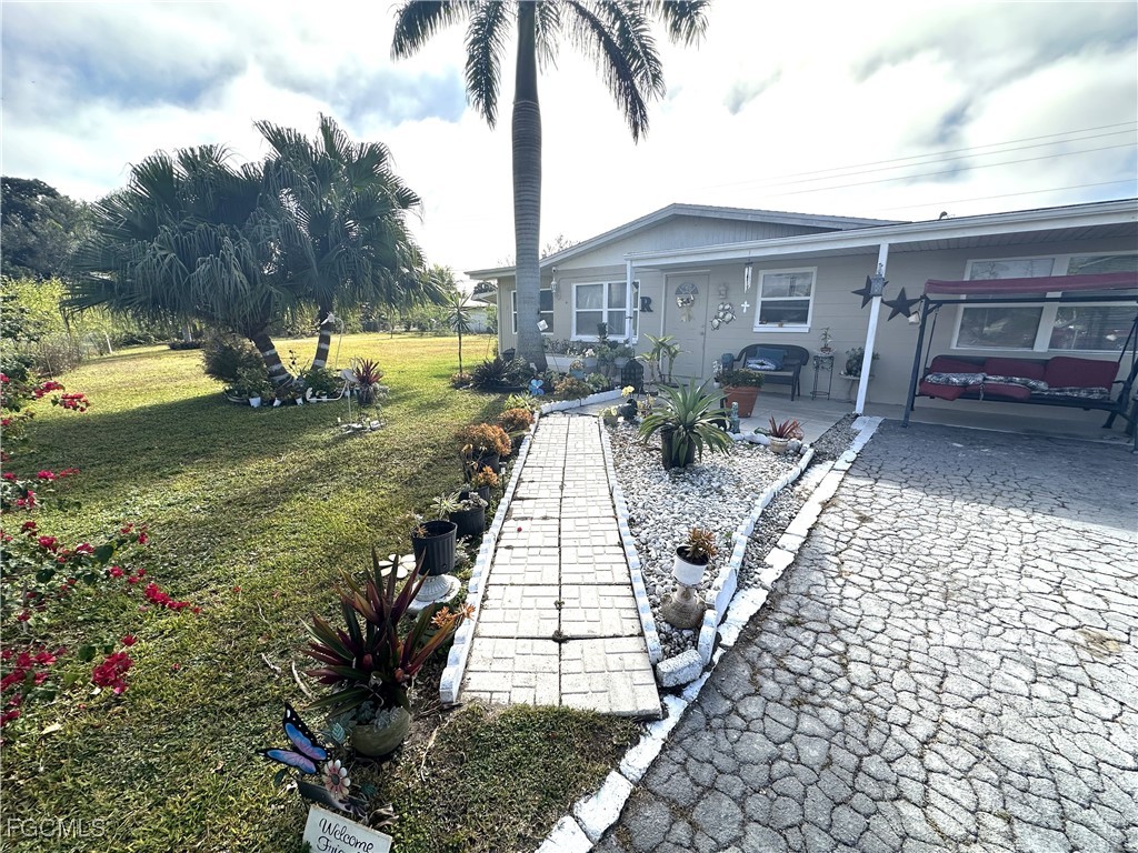 100 Davis Road Lehigh Acres FL 33936 2026000545 image2