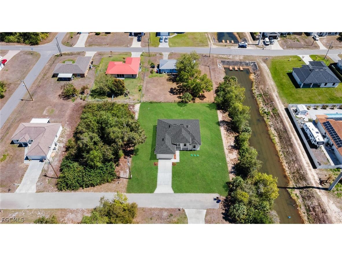 100 Denis Avenue N Lehigh Acres FL 33971 2026013614 image28