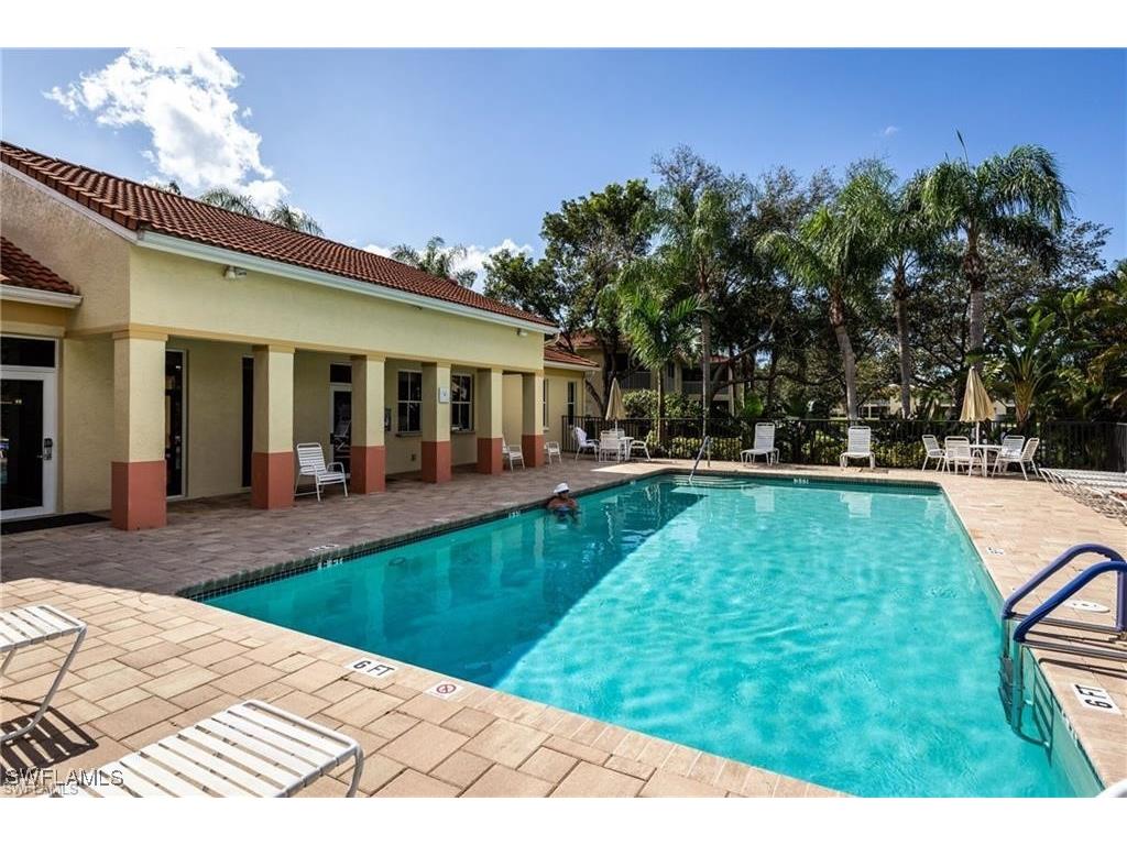 100 Diamond Circle #108 Naples FL 34110 225077294 image23