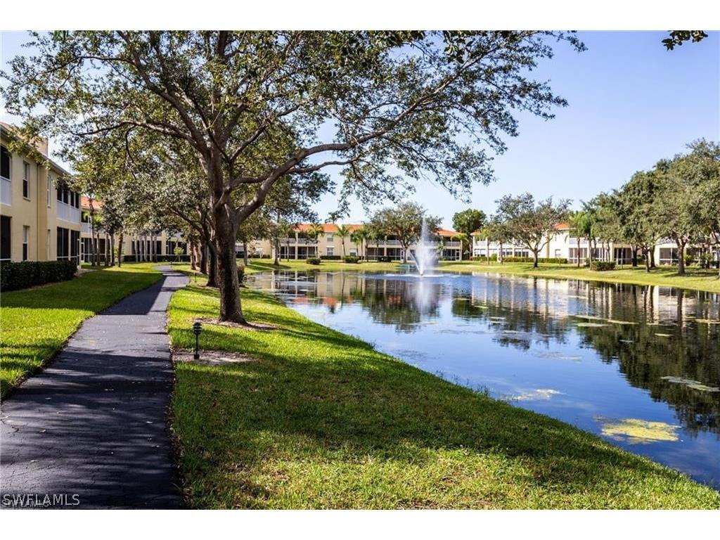 100 Diamond Circle #108 Naples FL 34110 226006743 image1