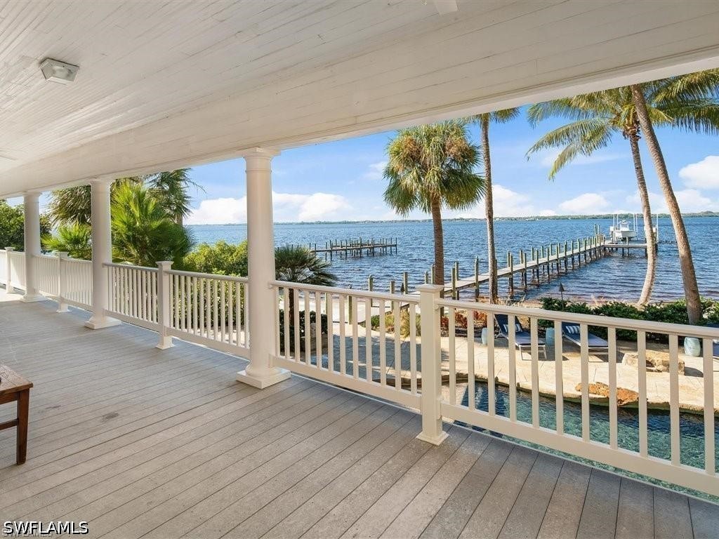 100 Fairview Avenue Fort Myers FL 33905 226014559 image11