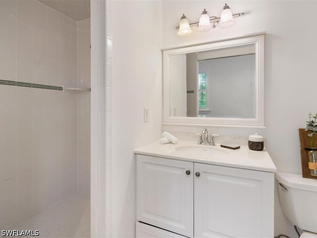 100 Fairview Avenue Fort Myers FL 33905 226014559 image18