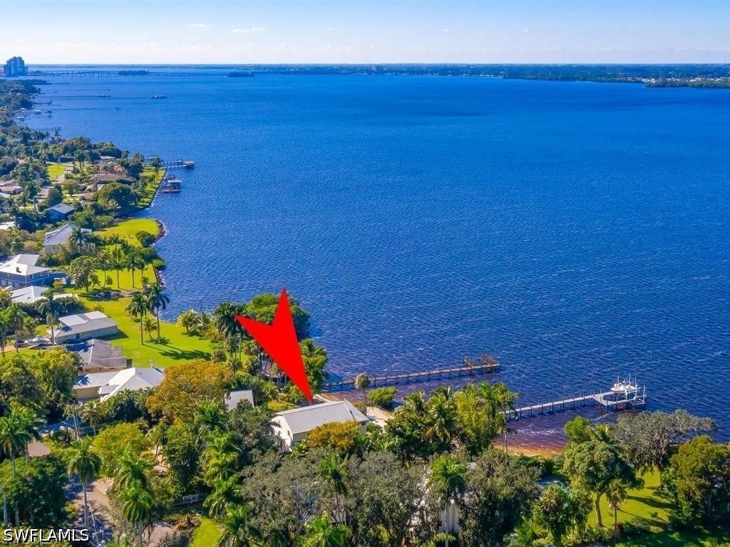 100 Fairview Avenue Fort Myers FL 33905 226014559 image3