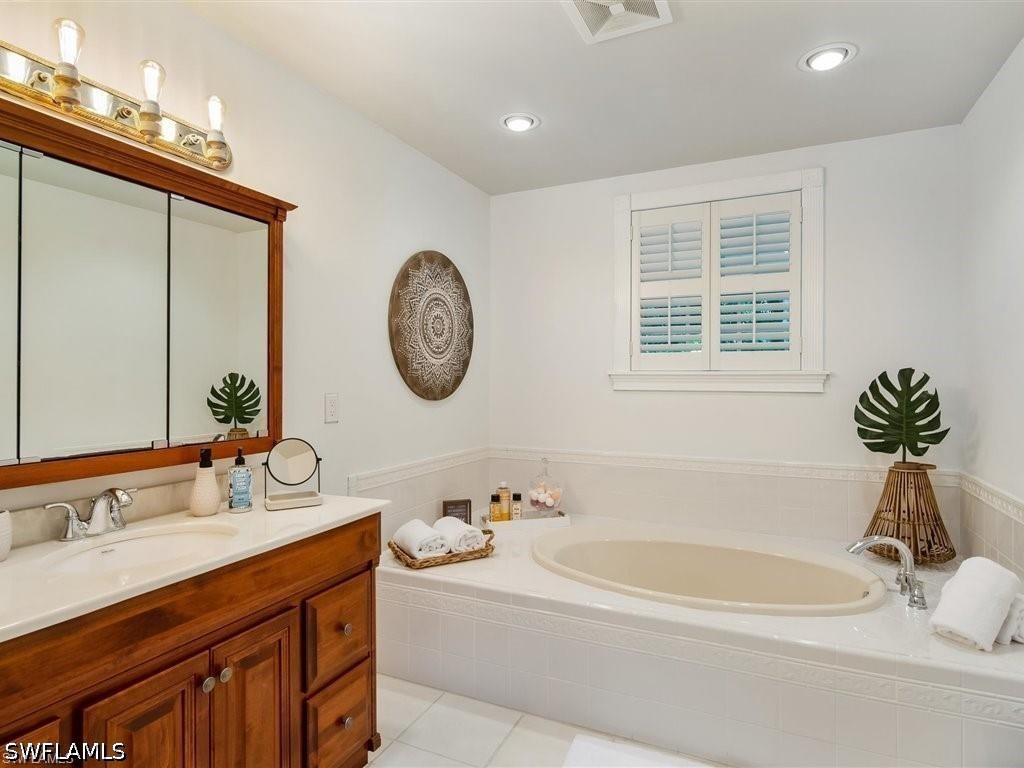 100 Fairview Avenue Fort Myers FL 33905 226014559 image39