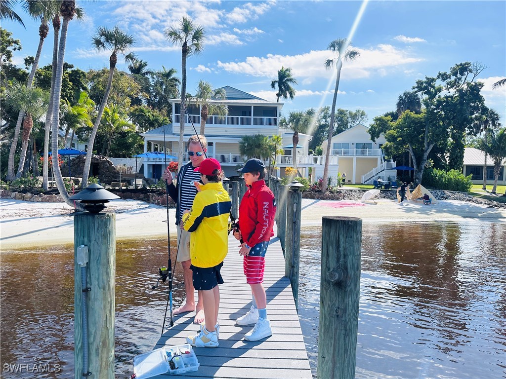 100 Fairview Avenue Fort Myers FL 33905 225060230 image9