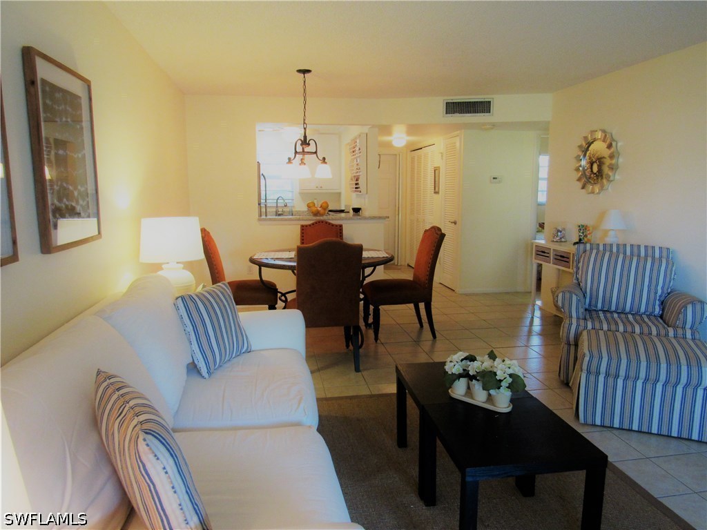 100 Forest Lakes Boulevard #109 Naples FL 34105 226019876 image10