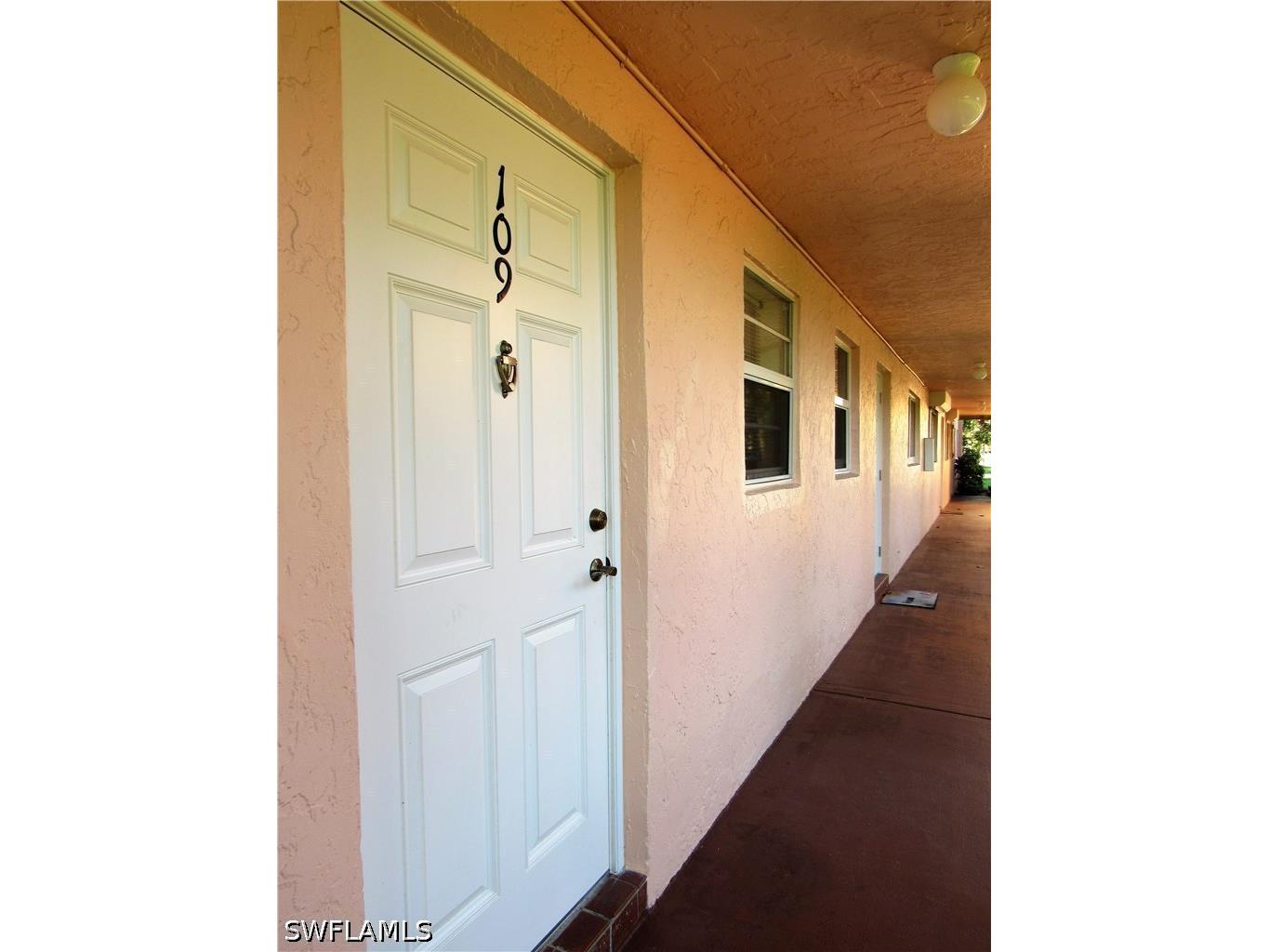 100 Forest Lakes Boulevard #109 Naples FL 34105 226019876 image4