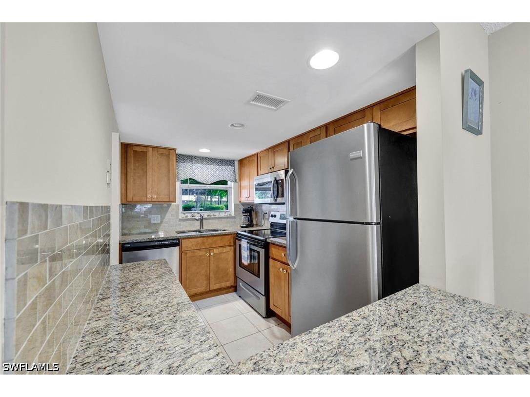 100 Forest Lakes Boulevard #110 Naples FL 34105 226017432 image7
