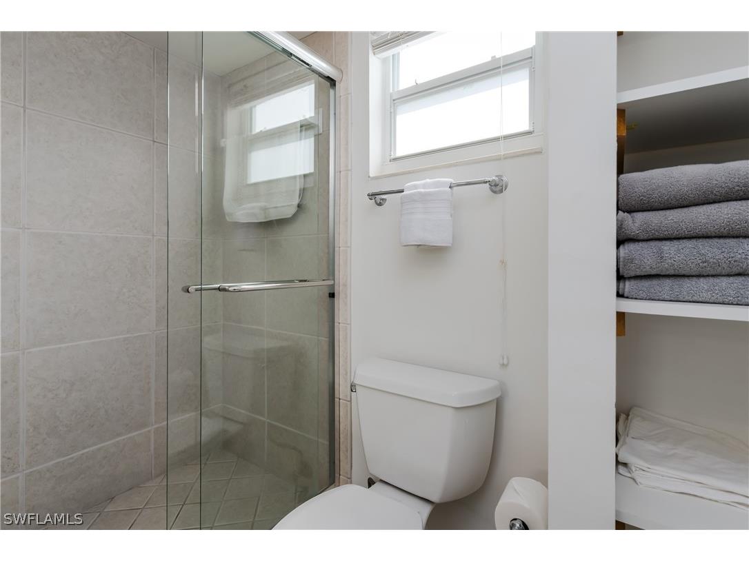 100 Forest Lakes Boulevard #201 Naples FL 34105 225079400 image25