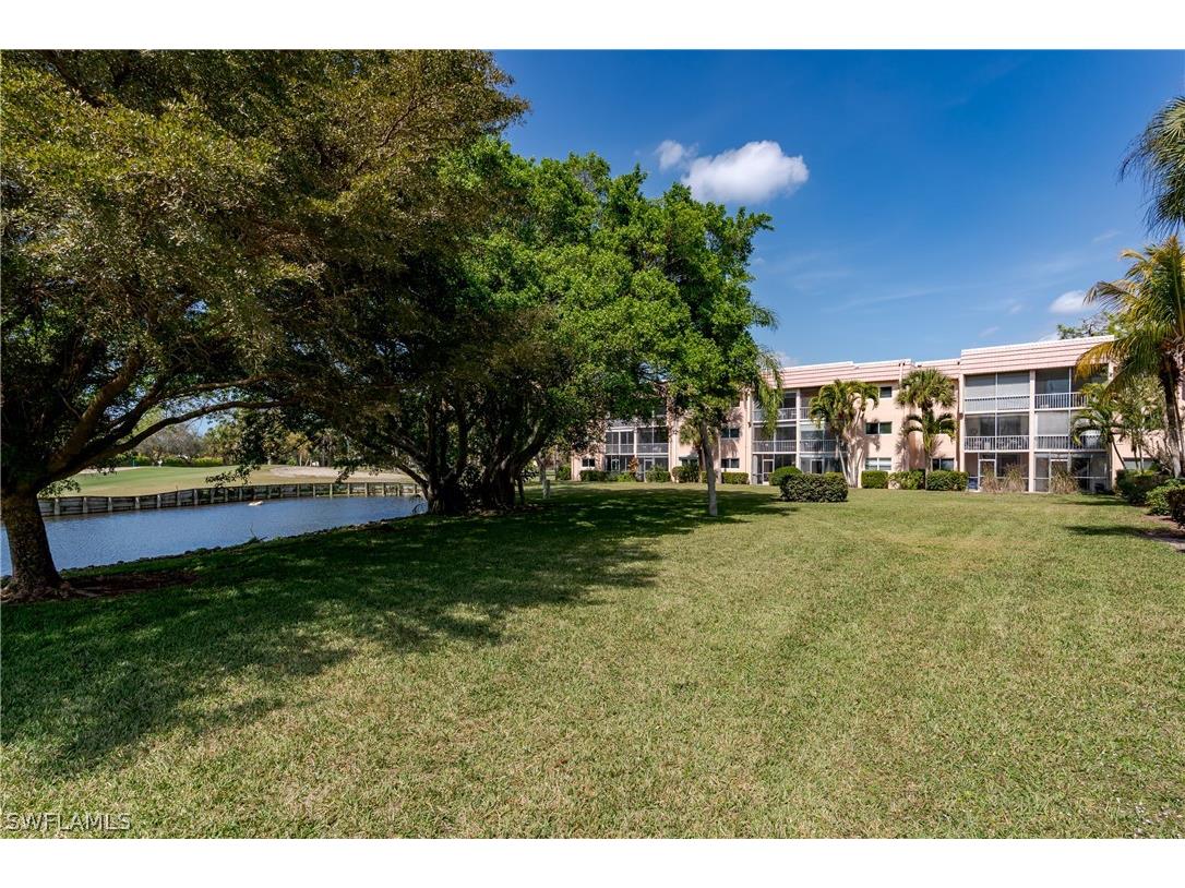 100 Forest Lakes Boulevard #201 Naples FL 34105 225079400 image34