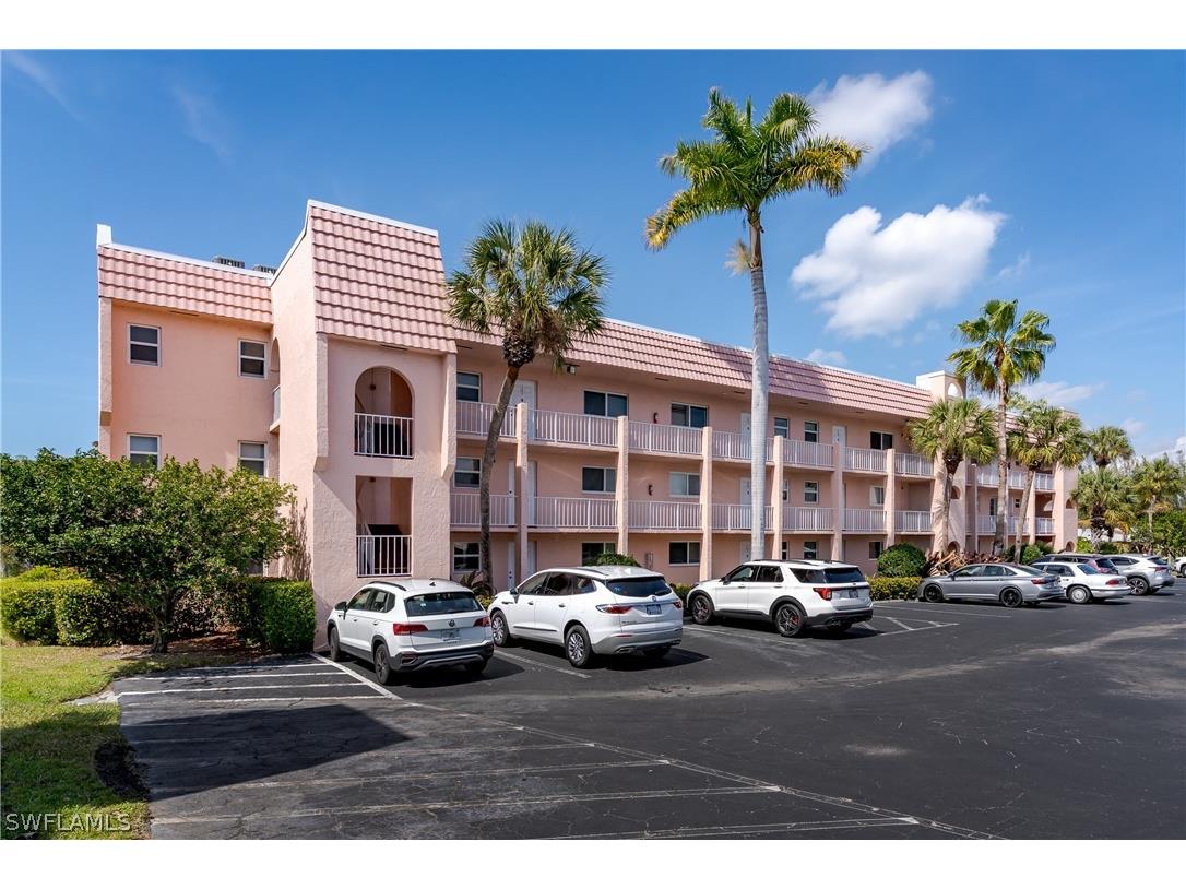 100 Forest Lakes Boulevard #201 Naples FL 34105 225079400 image36