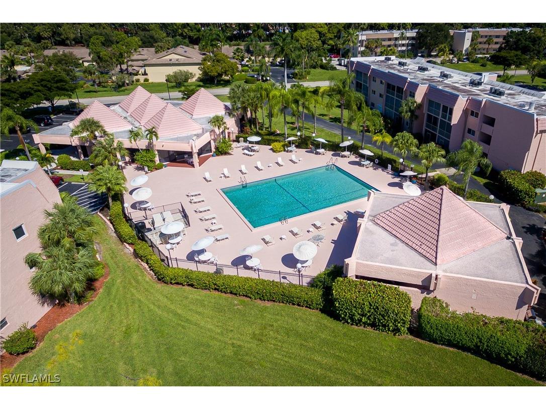 100 Forest Lakes Boulevard #201 Naples FL 34105 225079400 image44