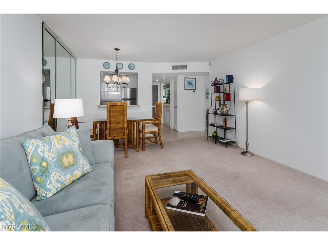 100 Forest Lakes Boulevard #201 Naples FL 34105 225079400 image9