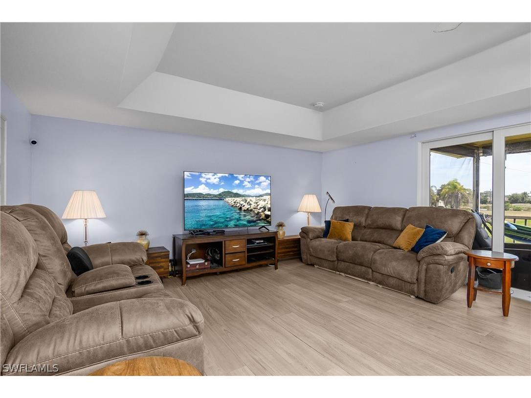 100 Glades Boulevard #4 Naples FL 34112 226007030 image10