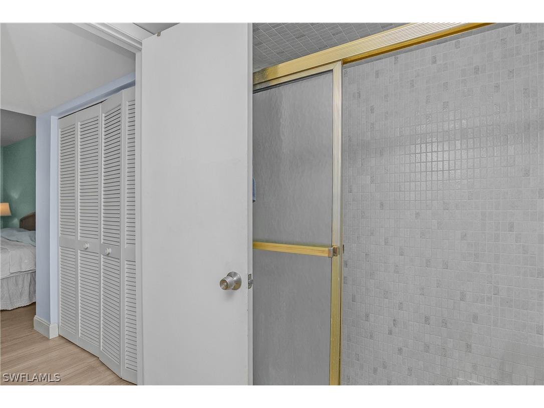 100 Glades Boulevard #4 Naples FL 34112 226007030 image19