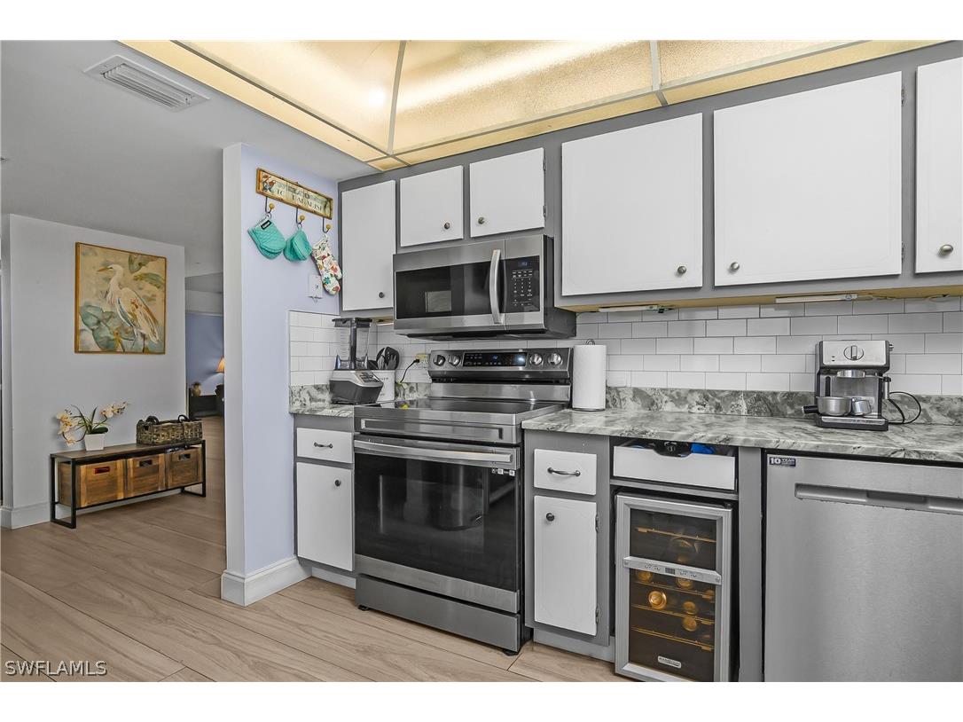 100 Glades Boulevard #4 Naples FL 34112 226007030 image27