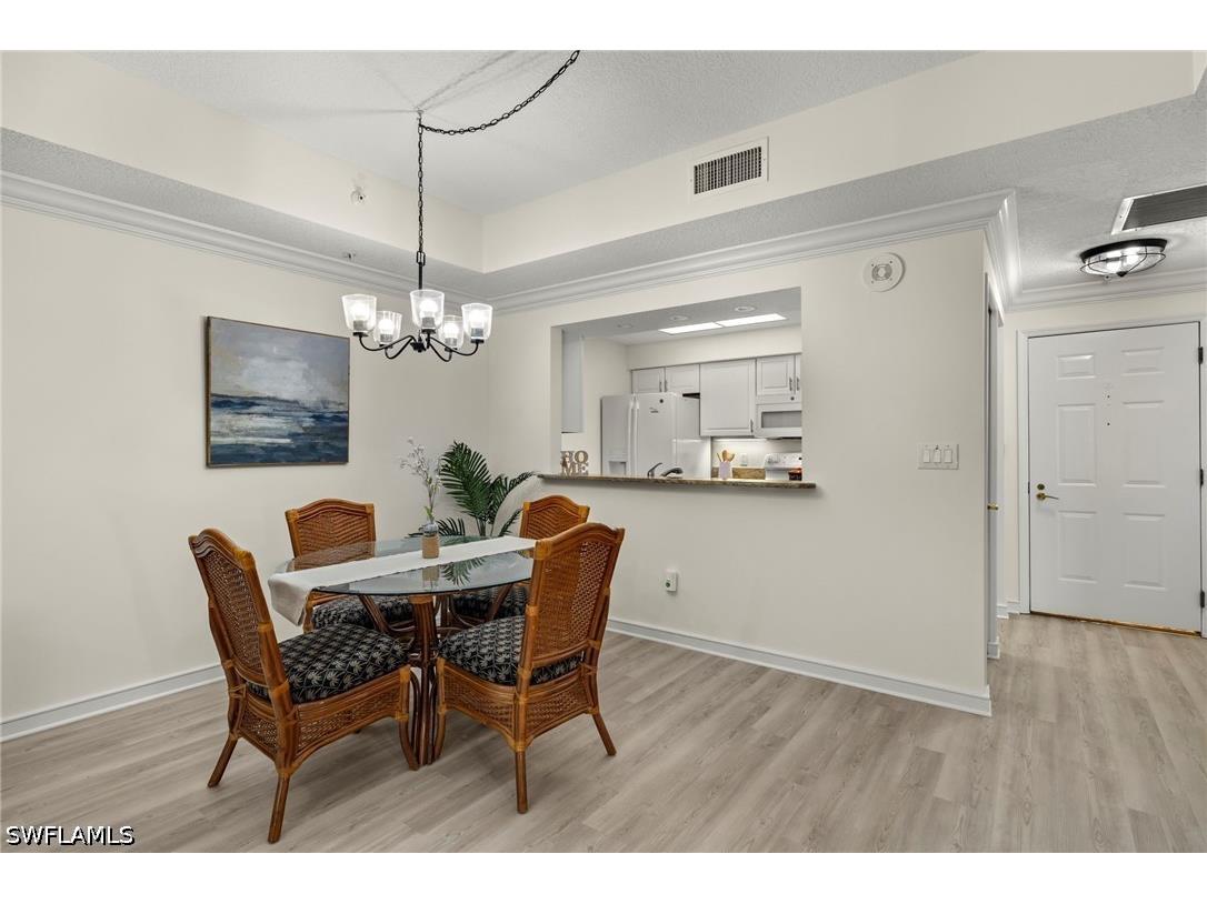 100 Glenview Place #202 Naples FL 34108 226012994 image12
