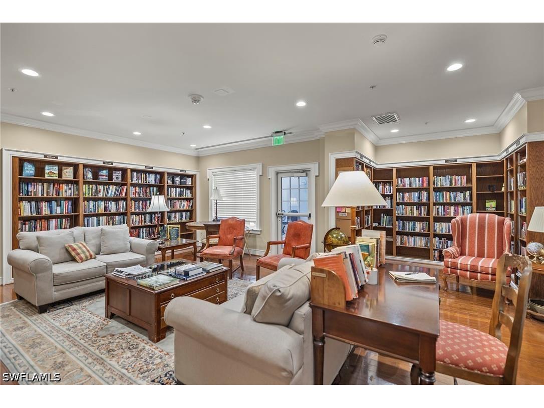 100 Glenview Place #202 Naples FL 34108 226012994 image25