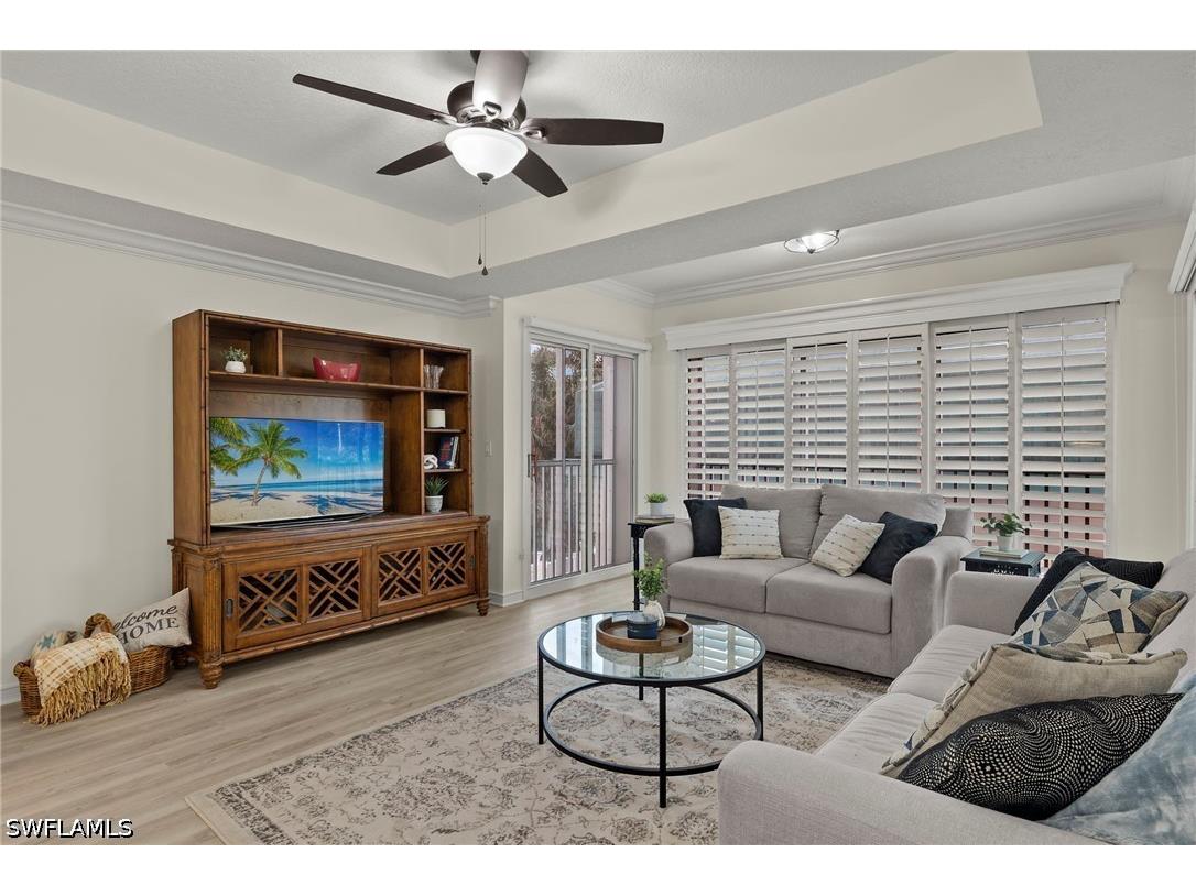 100 Glenview Place #202 Naples FL 34108 226012994 image4