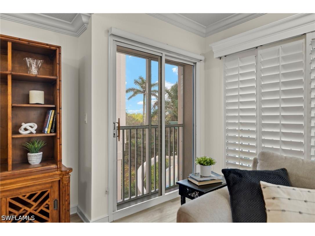 100 Glenview Place #202 Naples FL 34108 226012994 image7