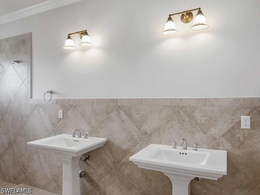 100 Lamplighter Drive Marco Island FL 34145 226018879 image15