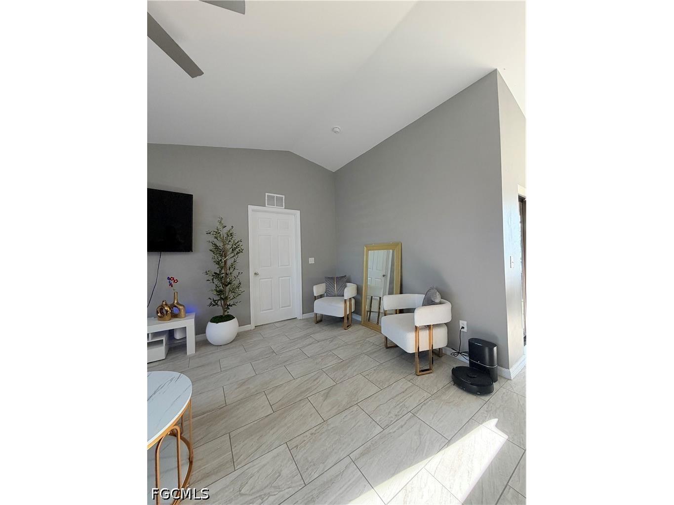 100 NW 13th Place Cape Coral FL 33993 2026021497 image12