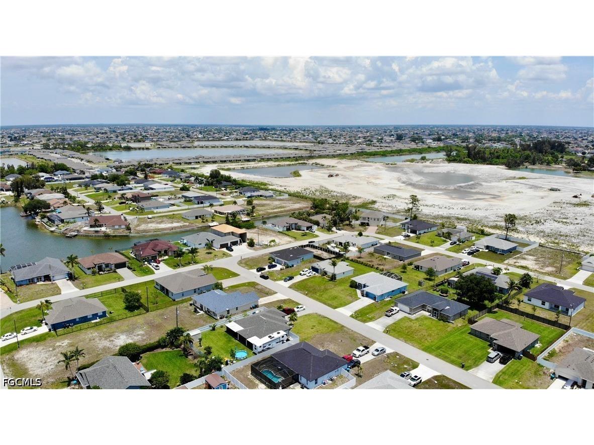 100 NW 13th Place Cape Coral FL 33993 2026021497 image31