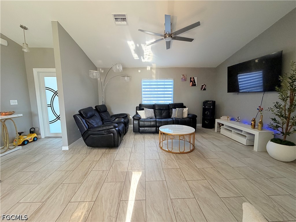 100 NW 13th Place Cape Coral FL 33993 2026021497 image7