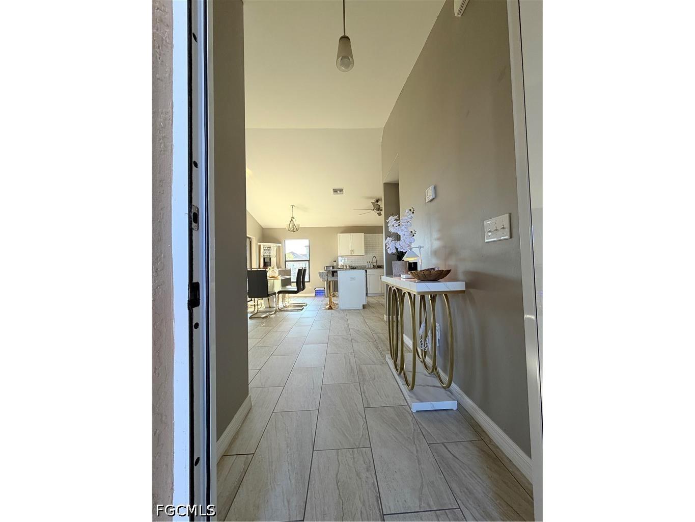 100 NW 13th Place Cape Coral FL 33993 2026028700 image4