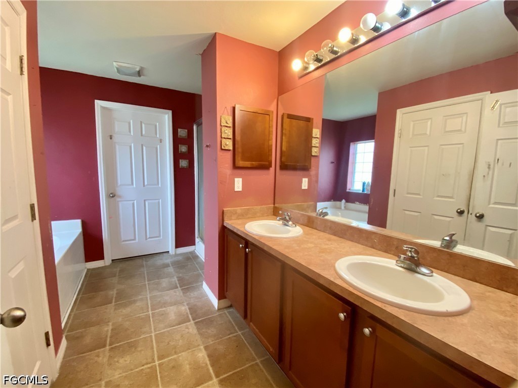 100 NW 28th Court Cape Coral FL 33993 2026026309 image12