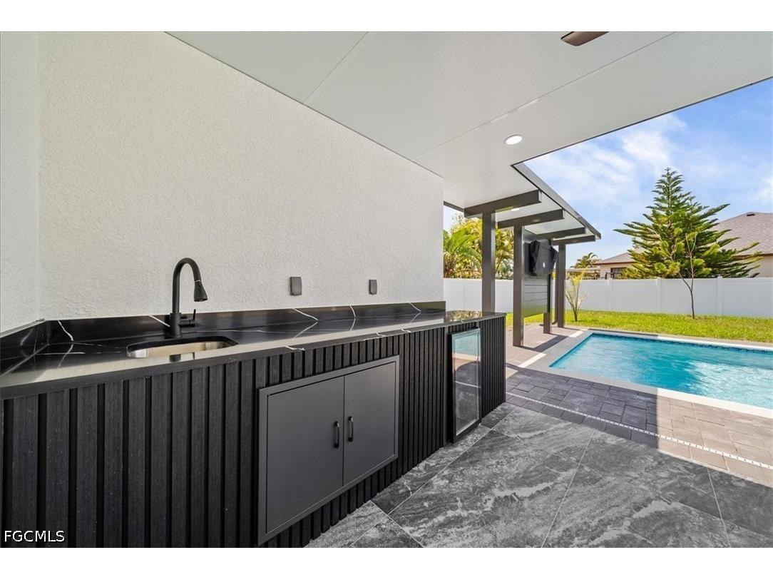 100 SW 17th Place Cape Coral FL 33991 2026014812 image28