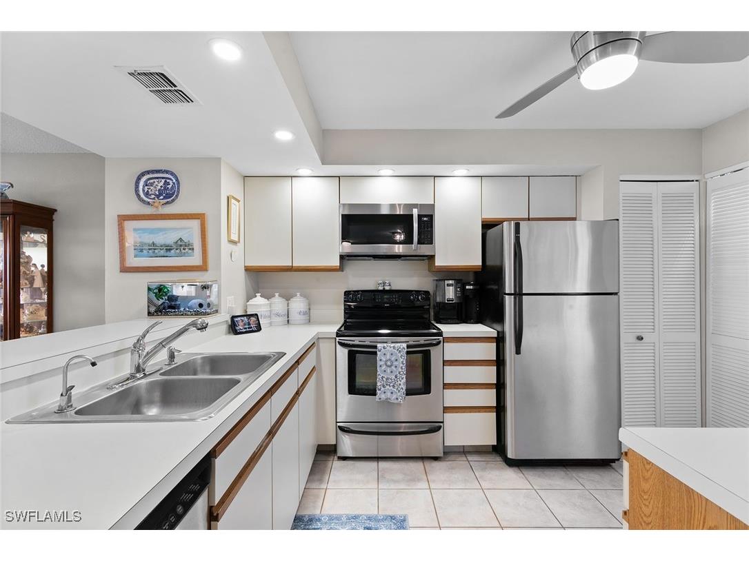 100 Stevens Landing Drive #305 Marco Island FL 34145 225074968 image12