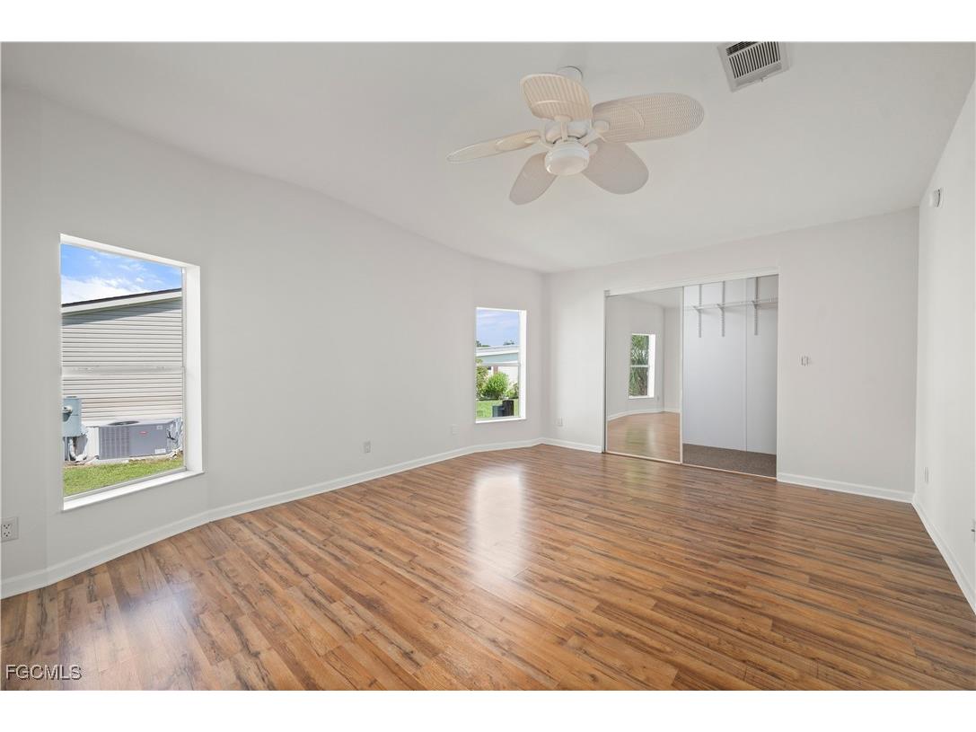 1000 Kings Highway #111 Punta Gorda FL 33980 2025012907 image17