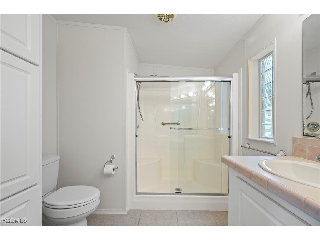 1000 Kings Highway #111 Punta Gorda FL 33980 2025012907 image22