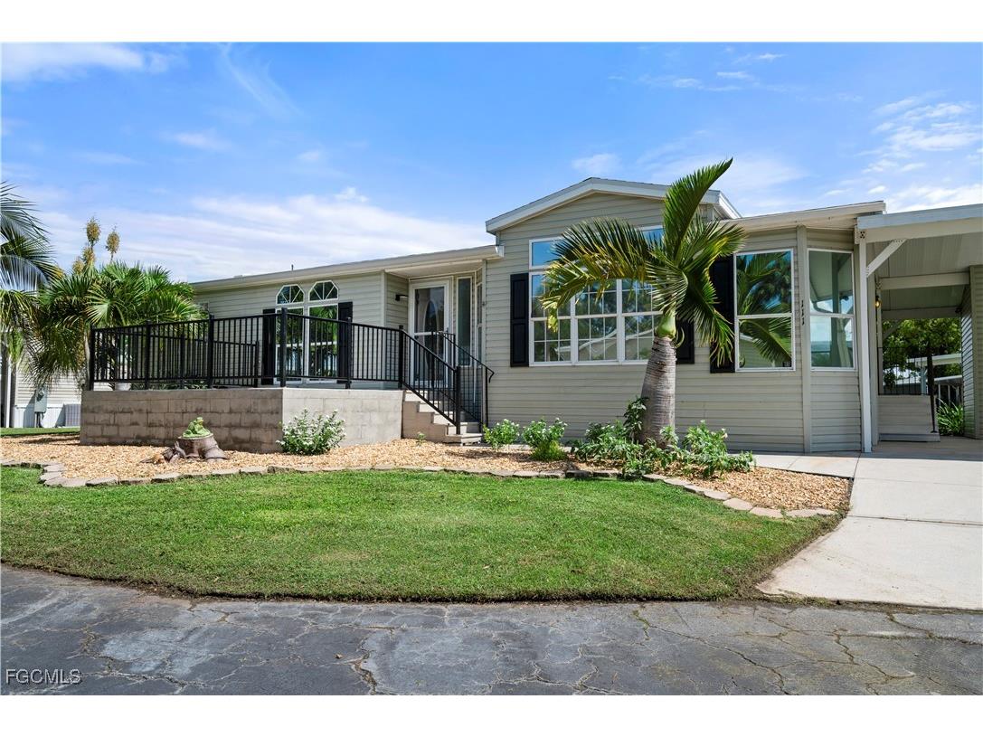 1000 Kings Highway #111 Punta Gorda FL 33980 2025012907 image36