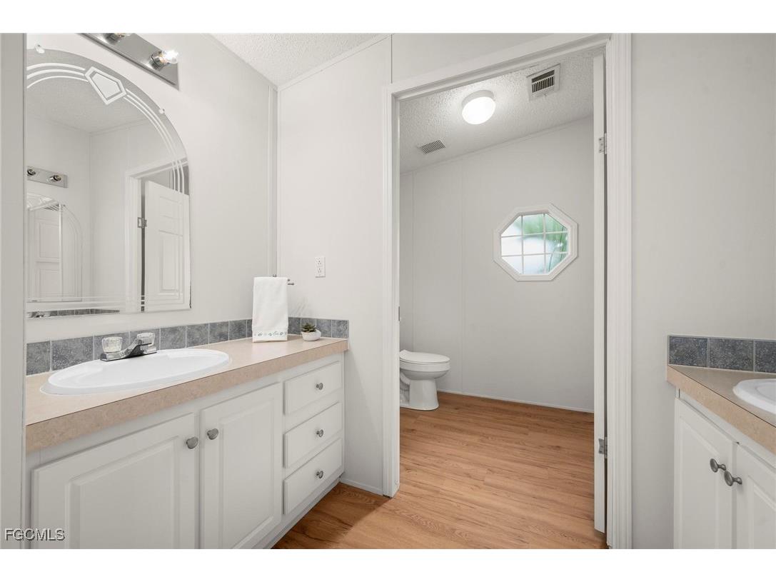 1000 Kings Highway #128 Port Charlotte FL 33980 2026000049 image24