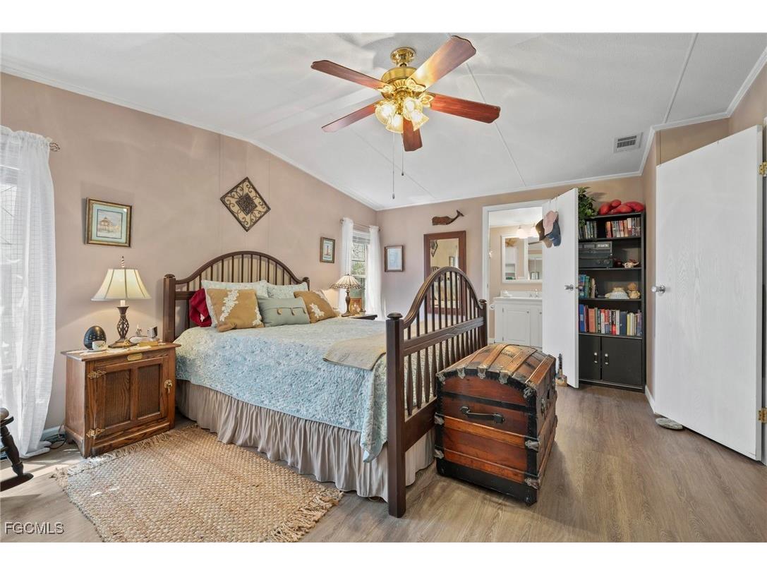 1000 Kings Highway #133 Punta Gorda FL 33980 2025011813 image20