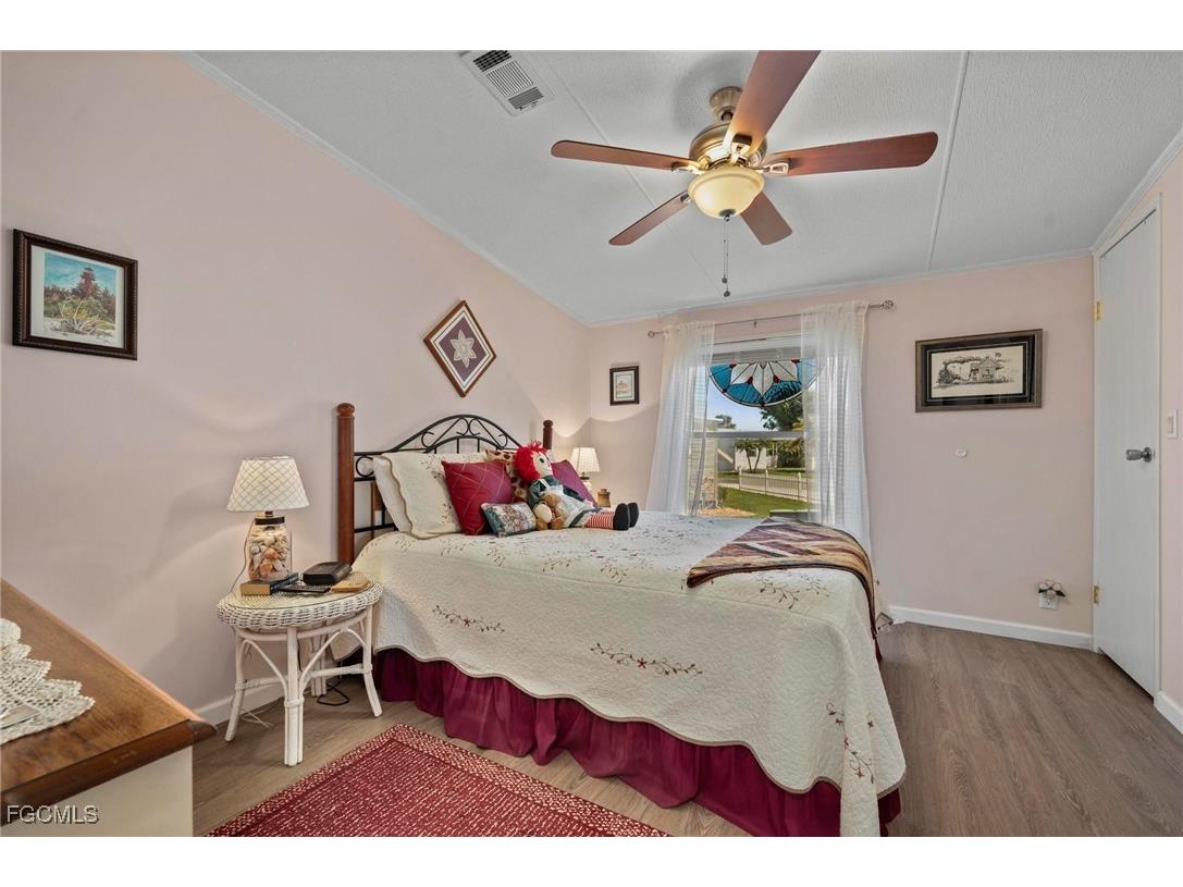 1000 Kings Highway #133 Punta Gorda FL 33980 2025011813 image25