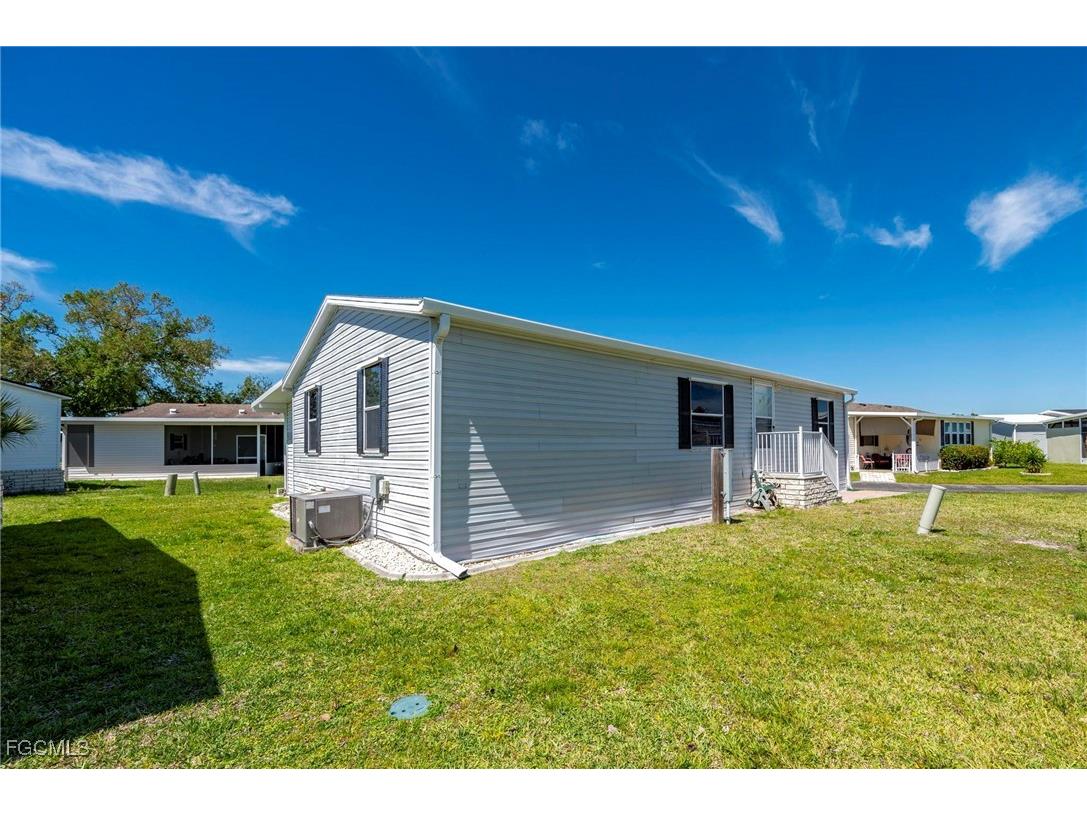 1000 Kings Highway #133 Punta Gorda FL 33980 2025011813 image30