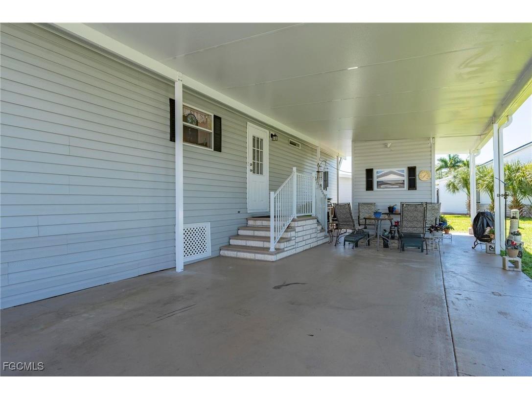 1000 Kings Highway #133 Punta Gorda FL 33980 2025011813 image4