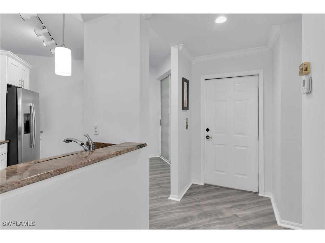 1000 Mainsail Drive S #112 Naples FL 34114 225071551 image3