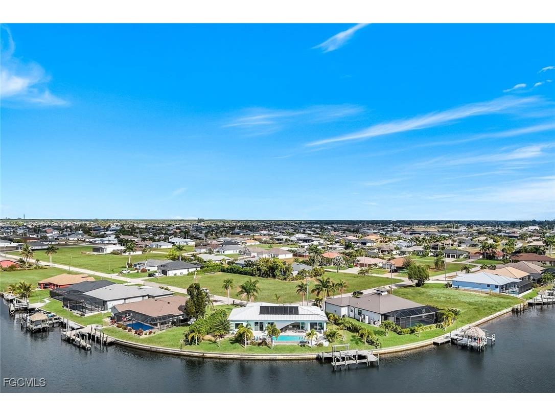 1000 NW 37th Place Cape Coral FL 33993 2025020945 image34