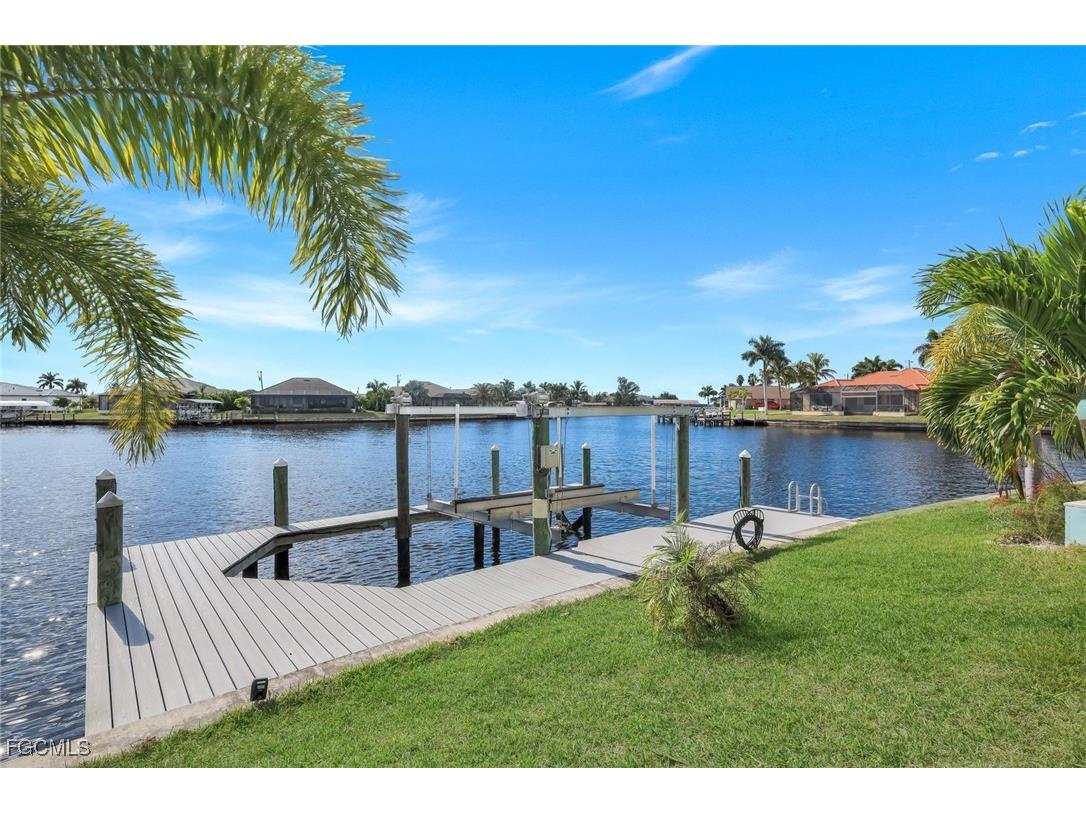 1000 NW 37th Place Cape Coral FL 33993 2025020945 image38