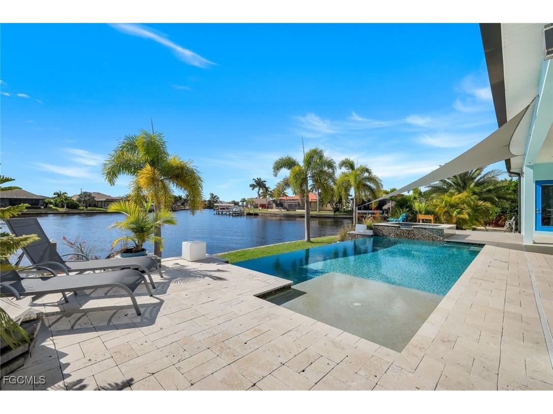 1000 NW 37th Place Cape Coral FL 33993 2025020945 image8