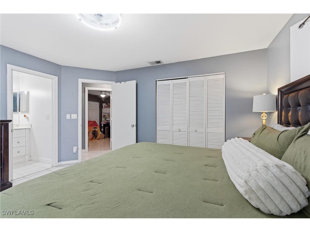 1000 S Alhambra Circle Naples FL 34103 225074439 image14