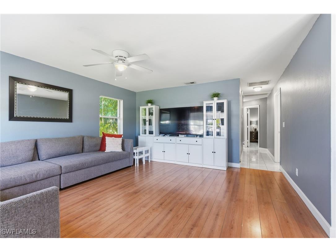 1000 S Alhambra Circle Naples FL 34103 225074439 image2