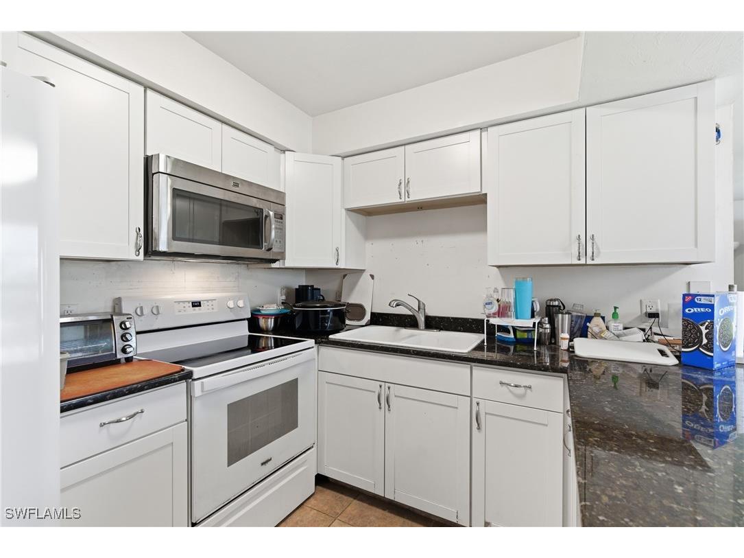 1000 S Alhambra Circle Naples FL 34103 225074439 image28