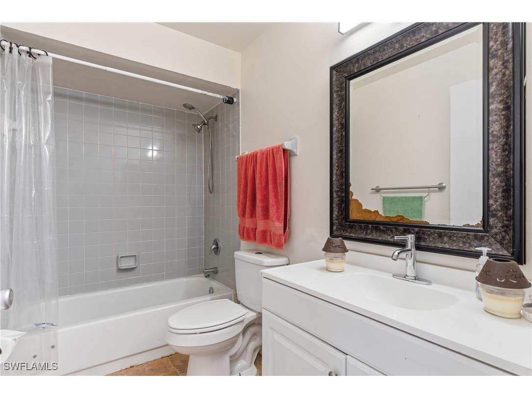 1000 S Alhambra Circle Naples FL 34103 225074439 image29