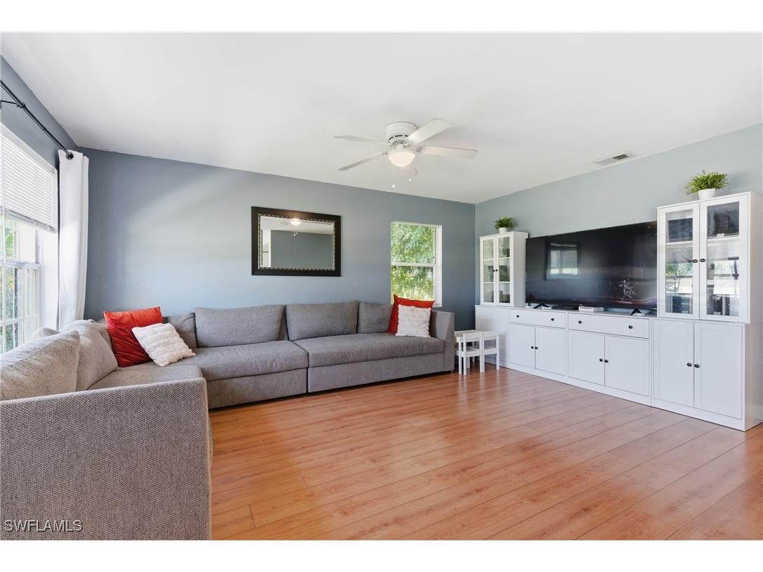 1000 S Alhambra Circle Naples FL 34103 225074439 image3