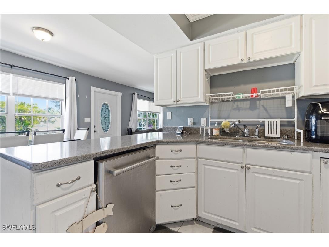 1000 S Alhambra Circle Naples FL 34103 225074439 image9